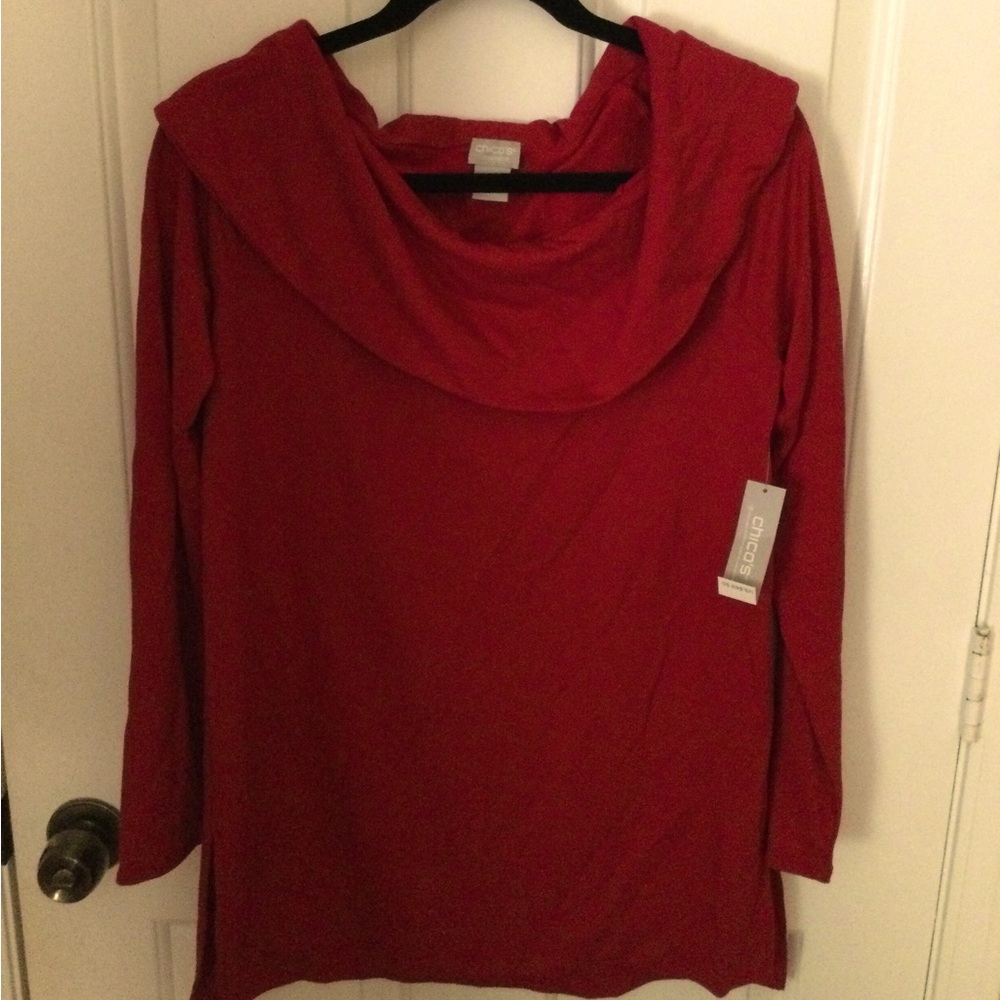 Pretty tunic with cowl neck